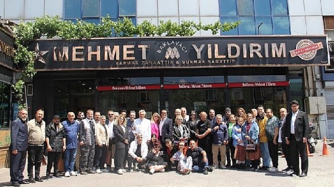 Ünlüler Habercaddestv kahvaltısında buluştu