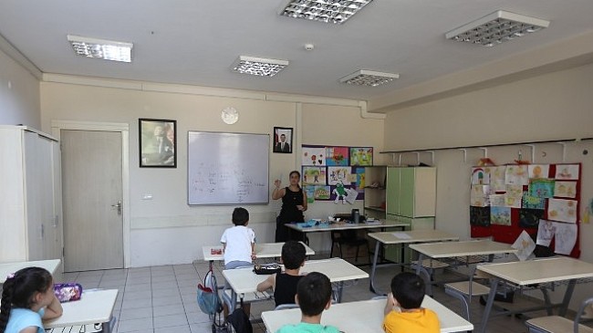 Bayraklı’da yaz okulu atölyeleri başlıyor