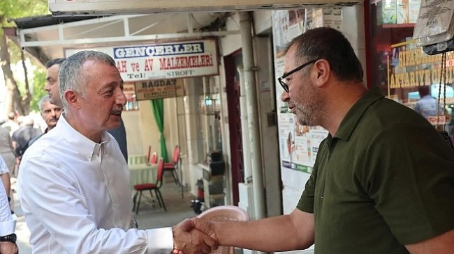 Esnafımızla her zaman omuz omuzayız