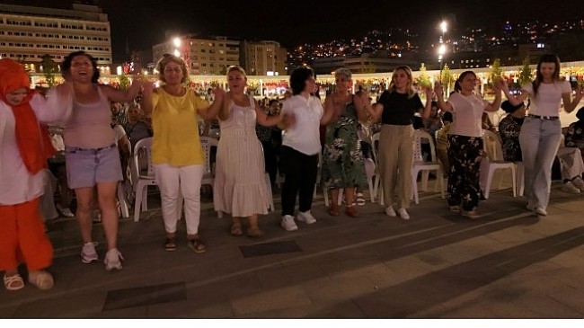 Bu konser Kocaelileri mest etti