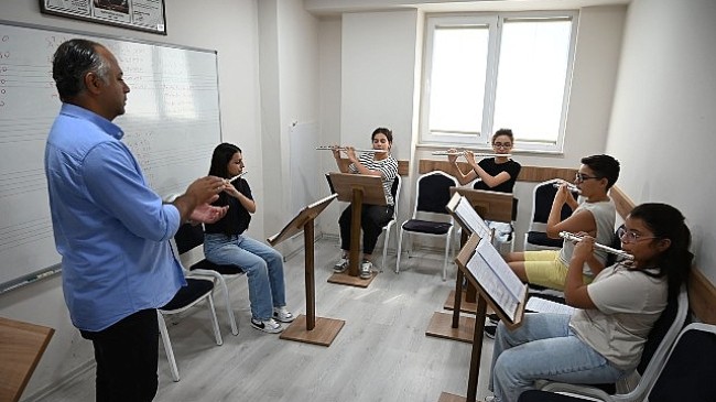 Ücretsiz yaz kurslarına büyük ilgi