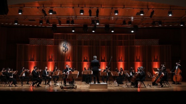 Milli Reasürans Oda Orkestrası İş Sanat’ta Çağ Erçağ’a eşlik ediyor