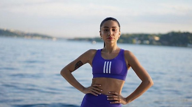 Zeynep Bastık, Nilperi Şahinkaya ve Boran Kuzum adidas ile denizler için koşuyor
