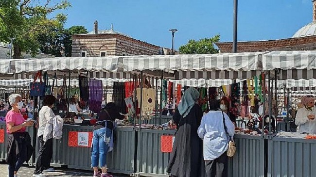 İstanbul Gönüllüleri Kadın Emeği Pazarı Zeytinburnu’nda