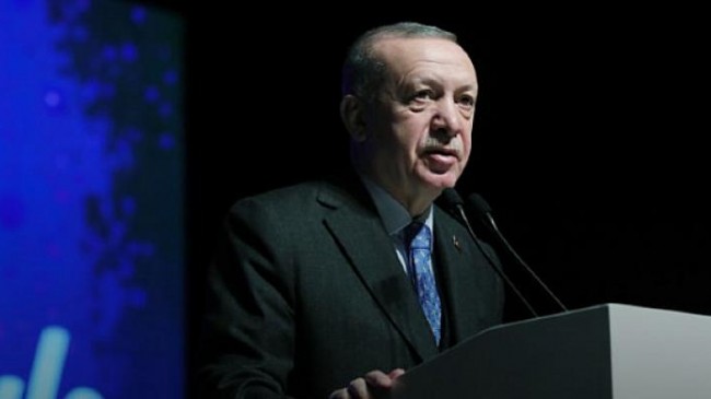 Cumhurbaşkanı Erdoğan: Milletimiz 28 Şubat’ta dik duranlarla darbeye ve darbecilere alkış tutanları asla unutmamıştır