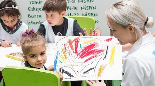 41. Uluslararası Pınar Çocuk Resim Yarışması çocukları hayallerindeki dünyayı resmetmeye çağırıyor