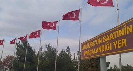 Kemer Belediye personeli, Çanakkale’nin tarihi atmosferini gezerek yerinde görme imkanı buldu.