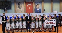 Nevşehir Belediyesi Gençlik ve Spor Kulübü Genç Kızlar Halk Oyunları Ekibi il birincisi