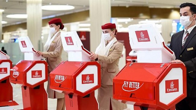 Emirates yolcuları Dubai Uluslararası Havalimanı Terminal 3’te bulunan benzersiz mobil Check-in Portları sayesinde artık daha az bekleyecek