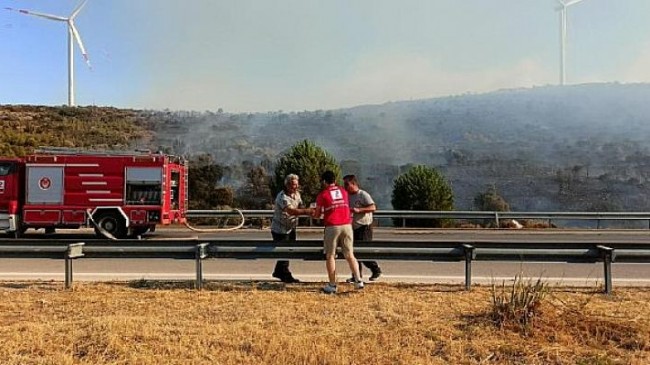 Kızılay İzmir Şubesi bugün Çeşme ve Datça’da çıkan yangın için seferber oldu