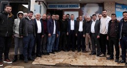 Kocaeli Büyükşehir Belediye Başkanı Tahir Büyükakın Yukarı Hereke’de Vanlılara konuk oldu