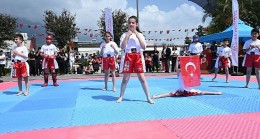 Kemer'de 19 Mayıs Atatürk'ü Anma, Gençlik ve Spor Bayramı töreni yapıldı