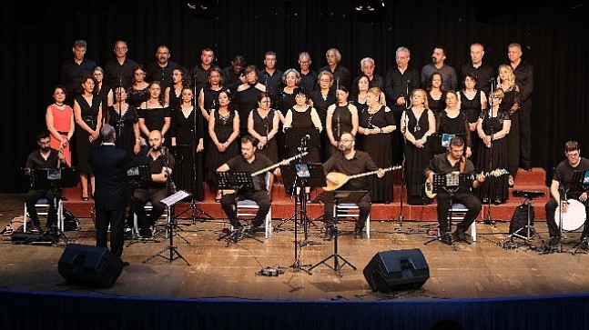 Narlıdere Dostlar Korosu'ndan Aşık Veysel Türküleri Konseri