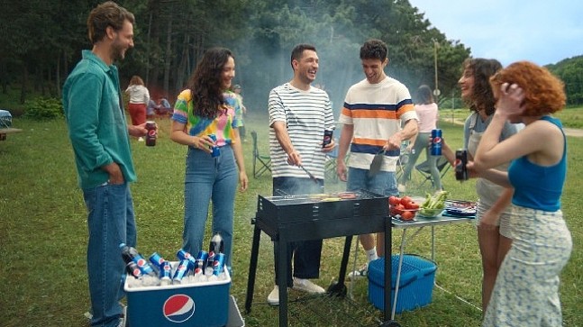 Pepsi ve Uraz Kaygılaroğlu ile Yazın Keyifli Anlarını Doya Doya Yaşa