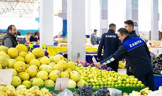 narlidere-belediyesinden-pazar-yerinde-kapsamli-denetim.jpg