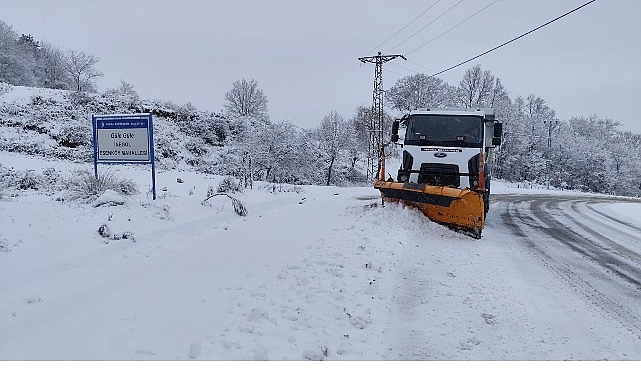 inegol-belediyesi-karla-mucadelede-24-saat-sahada.jpg