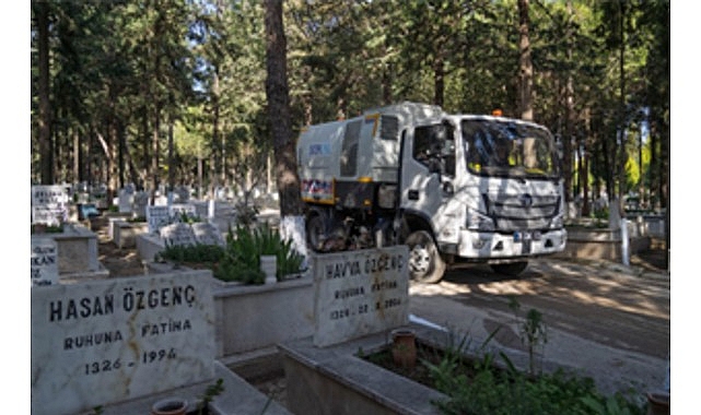 izmire-25-milyon-metrekare-yeni-mezarlik-alani.jpg