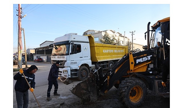 kartepe-sanayi-bolgesinde-kapsamli-temizlik-calismasi.jpg