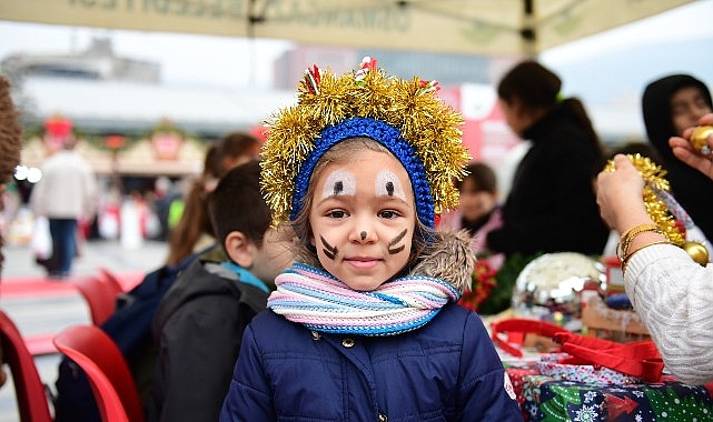yeni-yil-festivali-osmangazi-meydaninda-yogun-ilgi-goruyor.jpg