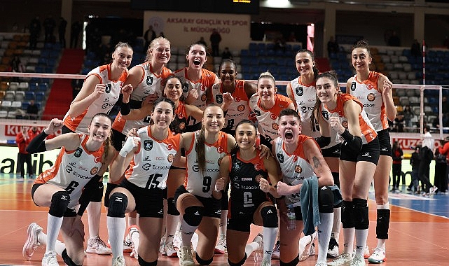 eczacibasi-dynavit-ikinci-yariya-galibiyetle-basladi.jpg