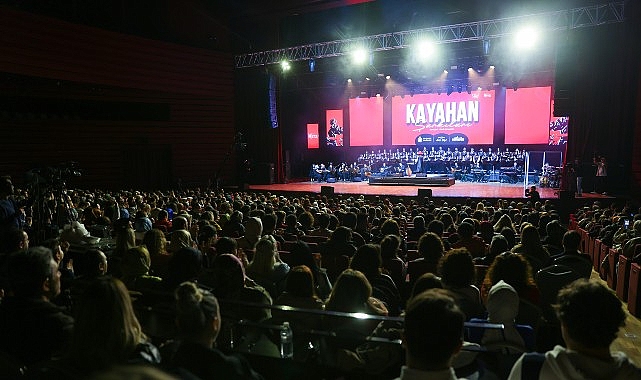 kayahan-sarkilari-konseri-ilk-defa-sanatseverlerle-bulustu.jpg