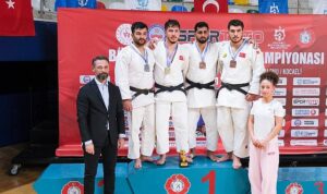 sporun-baskenti-kocaelide-judo-firtinasi-esti.jpg