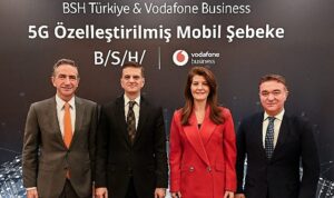 vodafone-business-ve-bsh-ev-aletleri-turkiyede-ticari-kullanimdaki-ilk-5g-destekli-akilli-fabrika-uygulamasini-hayata-gecirdi.jpg
