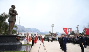 18-mart-canakkale-zaferi-kemerde-torenle-anildi.jpg
