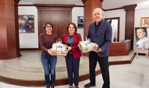 baskan-hatice-gencay-ionianin-incisi-didimi-uluslararasi-arenada-hak-ettigi-yere-tasiyacagiz.jpg