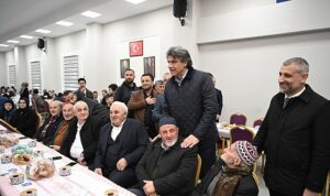 baskan-kocaman-kartepede-iftar-sofralarini-ziyaret-etti.jpg
