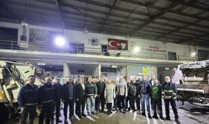 baskan-mutlu-ulasim-emekcileriyle-iftarda-bulustu.jpg