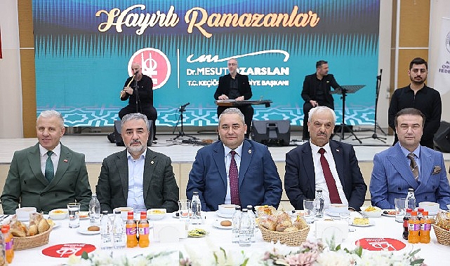 baskan-ozarslan-dogu-karadenizlilerle-iftar-sofrasinda-bulustu.jpg