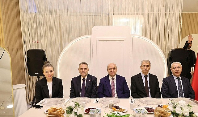 bayrampasada-egitim-icin-ortak-akil-bulusmasi.jpg