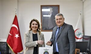 belediye-baskani-nergiz-karaagacli-ozturkten-14-mart-tip-bayrami-ziyareti.jpg