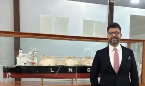 hurmuz-bogazindaki-aksamalar-kuresel-tarim-ve-enerji-piyasalarini-etkiliyor.jpg