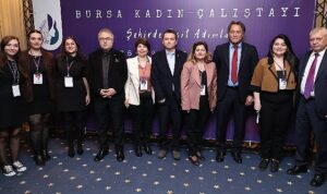 kadinlari-sesi-osmangazide-daha-guclu-yukseliyor.jpg