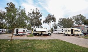 karavan-parkta-bayram-yogunlugu.jpg