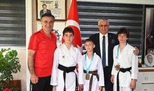 kemer-belediyesi-karate-takimindan-iki-madalya.jpg