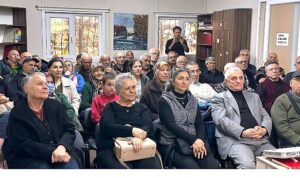 maltepe-belediyesinden-saglikli-yas-alma-semineri.jpg