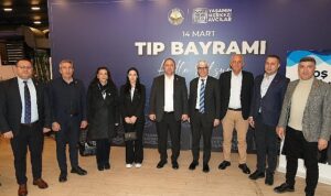 tip-bayraminda-calisanlar-iftarda-bulustu.jpg
