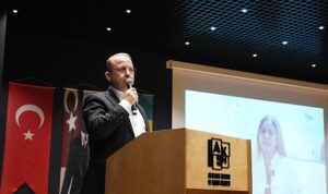 tip-bayraminda-saglik-calisanlari-ayni-sofrada-bulustu.jpg
