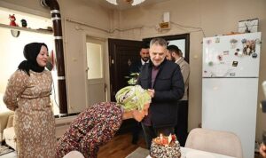 akindan-kanseri-yenen-vatandasa-surpriz.jpg