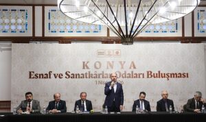 baskan-altay-esnaf-odalarinin-baskanlariyla-istisare-toplantisinda-bulustu.jpg
