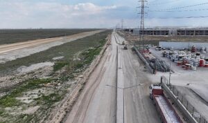 baskan-altay-sanayi-bolgesinde-trafik-yukunu-rahatlatacak-15-kilometrelik-iki-yeni-caddede-incelemelerde-bulundu.jpg
