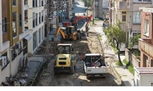 baskan-cercioglundan-sokede-yol-yenileme-calismasi.jpg