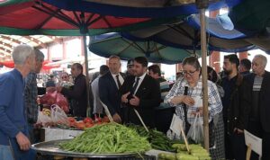 baskan-cirpanoglundan-sali-pazarina-ziyaret.jpg