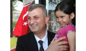 baskan-sezer-23-nisan-tarihimizin-onemli-bir-donum-noktasidir.jpg