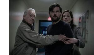 basrollerinde-robert-de-niro-michelle-monaghan-ve-adam-scotti-bulusturan-fisilti-adam-28-agustosta-netflixte.jpg
