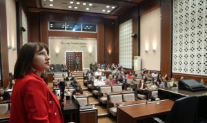 belediyeden-kadin-sagligina-yonelik-bilinclendirme-semineri.jpg