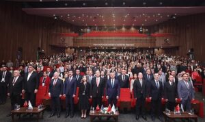 buyukakin-onemli-olan-insanlarin-dezavantajli-hale-gelmesini-onlemek.jpg
